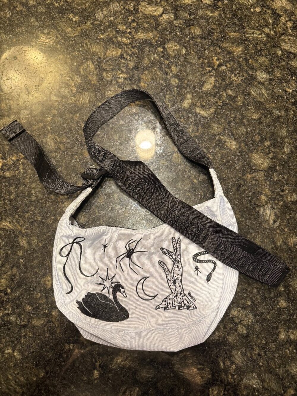 Baggu Medium Crescent Bag - Embroidered Ballet Icons